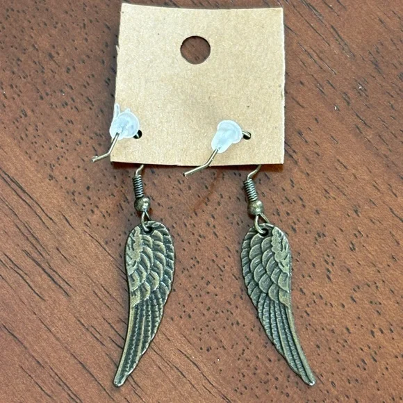 NWOT 2" Drop Metal Angel Wings Earrings - Picture 3 of 3